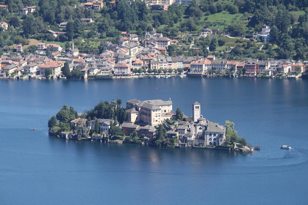 Fattoria Del Pino Orta San Giulio Ngoại thất bức ảnh